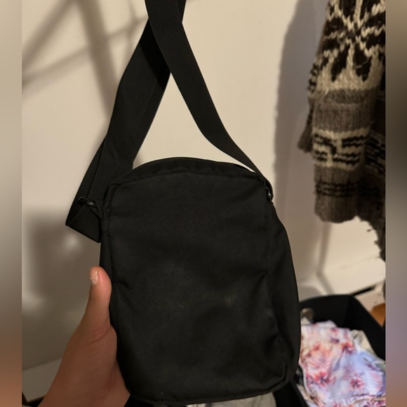 Jansport crossbody bag - Picture 3 of 3